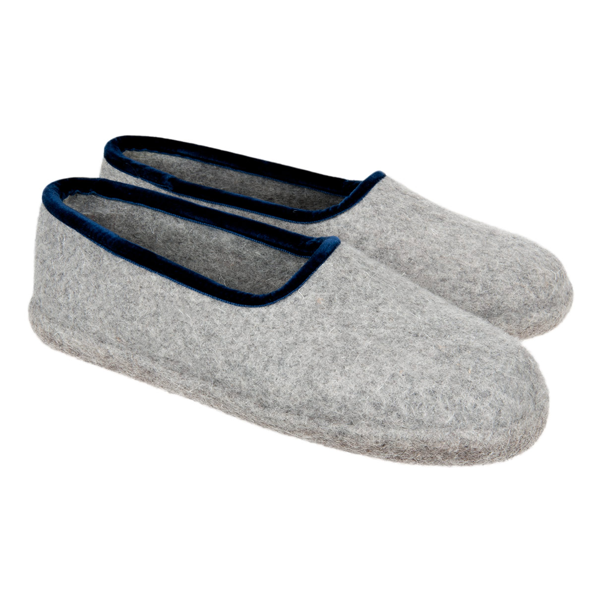 South Tyrolean felt slippers closed behind